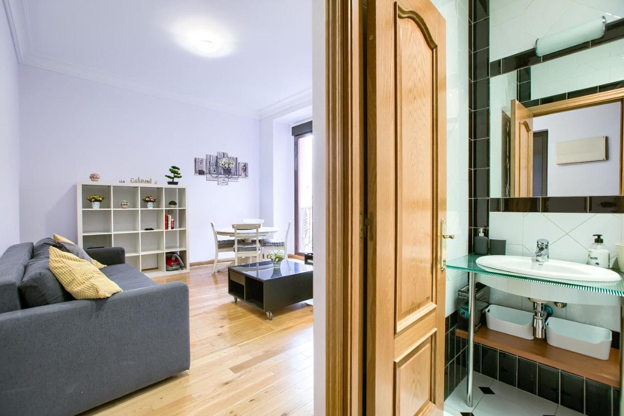 Apartamento En Centro Historico Madrid Exterior photo